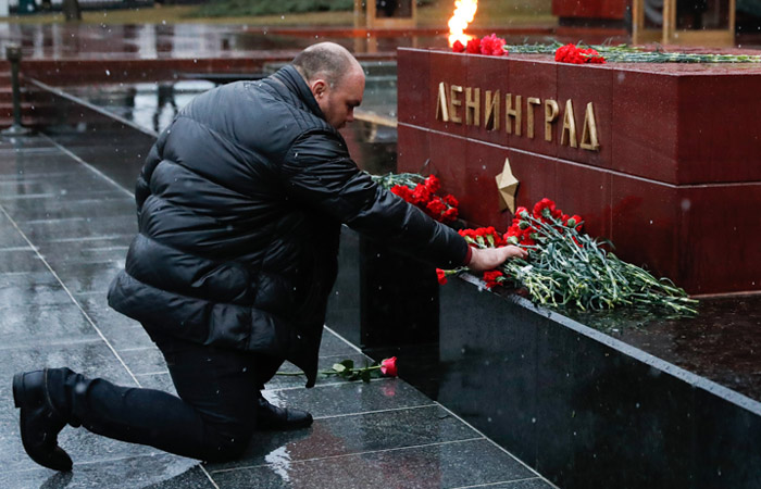 Акция памяти погибших в результате теракта в метро Санкт-Петербурга