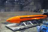 США сбросили на позиции ИГ мощнейшую неядерную авиабомбу