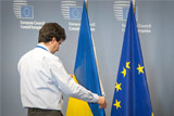 Совет ЕС одобрил отмену виз для украинцев