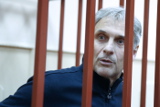 Суд продлил арест экс-губернатора Сахалина по делу о крупных взятках