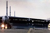 США впервые за 26 лет приведут в боевую готовность бомбардировщики B-52
