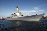 Ракетный эсминец ВМС США подошел на 100 км к российской базе в Сирии