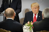 Путин заявил, что все же пообщался с Трампом в Париже