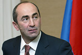 Суд вернул под арест экс-президента Армении Роберта Кочаряна