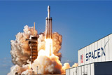 Falcon Heavy совершил первый коммерческий полет