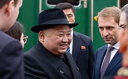 Прибывший в Приморье лидер КНДР сообщил, что рад оказаться в России