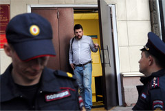 Главу штаба Навального арестовали на 20 суток