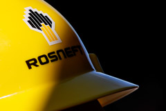 "Роснефть" снизила добычу из-за проблем с нефтепроводами "Транснефти"