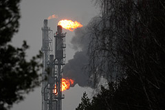"Белнефтехим" заявил о закупке первой партии нефти в России
