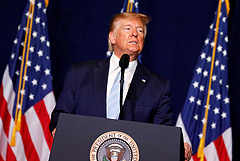 Трамп пригрозил нанести удары по 52 объектам Ирана при атаках на американцев
