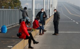 Число больных новым коронавирусом в Китае достигло почти 12 тыс. человек