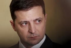 Зеленский потребует от Ирана увеличить выплаты семьям жертв крушения "Боинга"